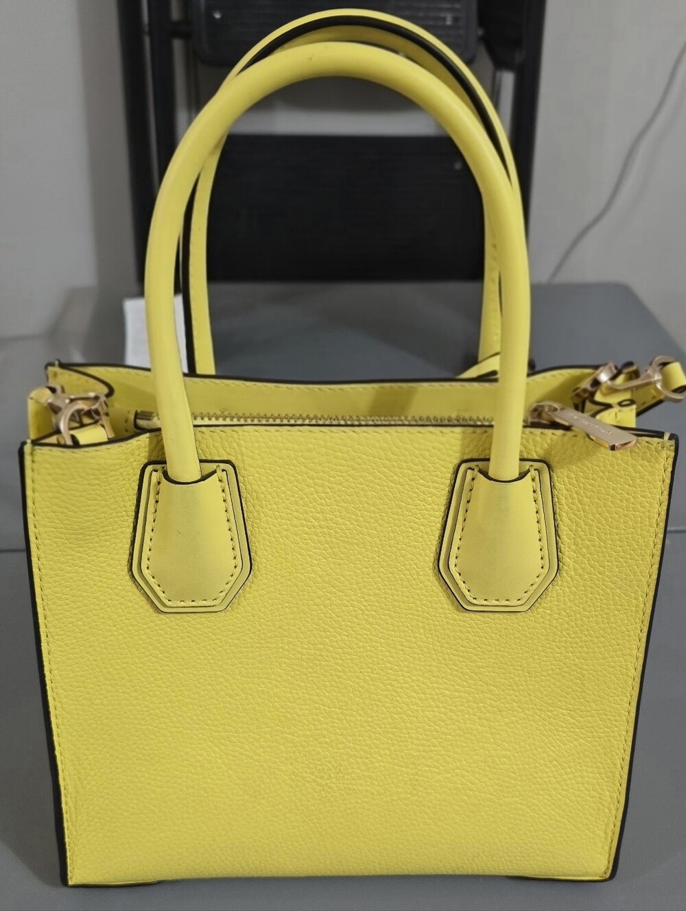 Micheal Kors Neon Yellow Leather Square Crossbody Handbag w/ Gold Hardware - Picture 6 of 7